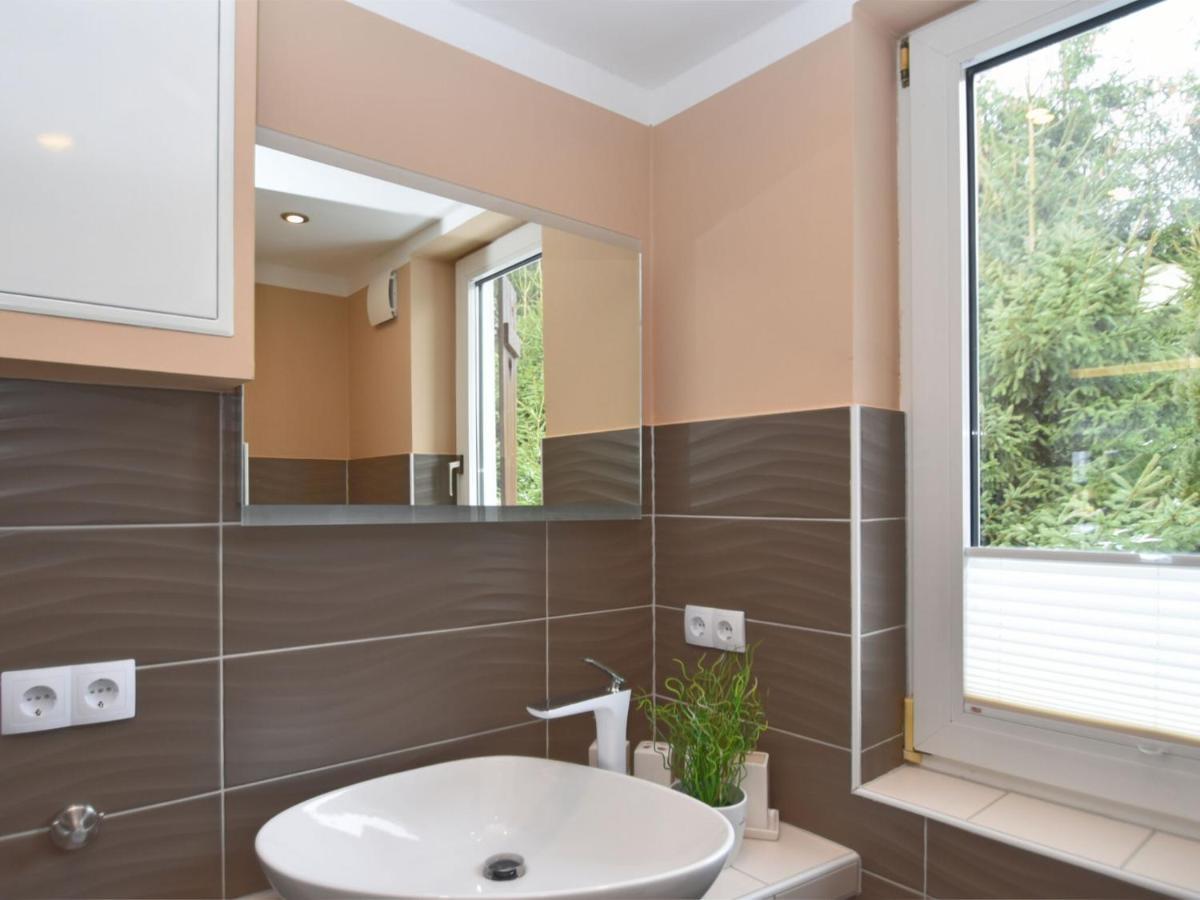 Apartment With Private Terrace Friedrichshohe  Екстер'єр фото
